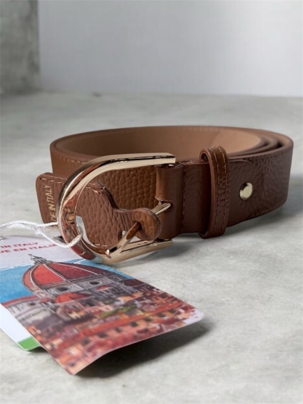 New Brown genuine Leather Belt made in Italy. Size xl,38”